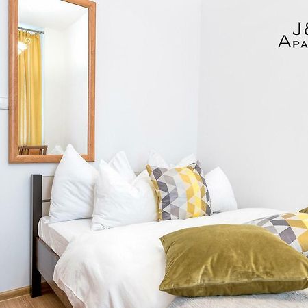 J&J Apartments Szeroka 25 Apartament 1 Stary Toruń Exteriör bild